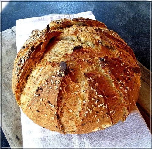 Sárgarépás-magvas kenyér